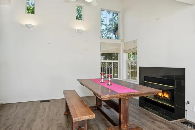 $950,000 | 17 Young Court, Napa, CA 94558