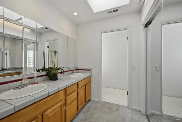 $950,000 | 17 Young Court, Napa, CA 94558