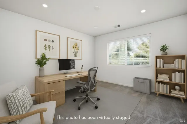 $950,000 | 17 Young Court, Napa, CA 94558