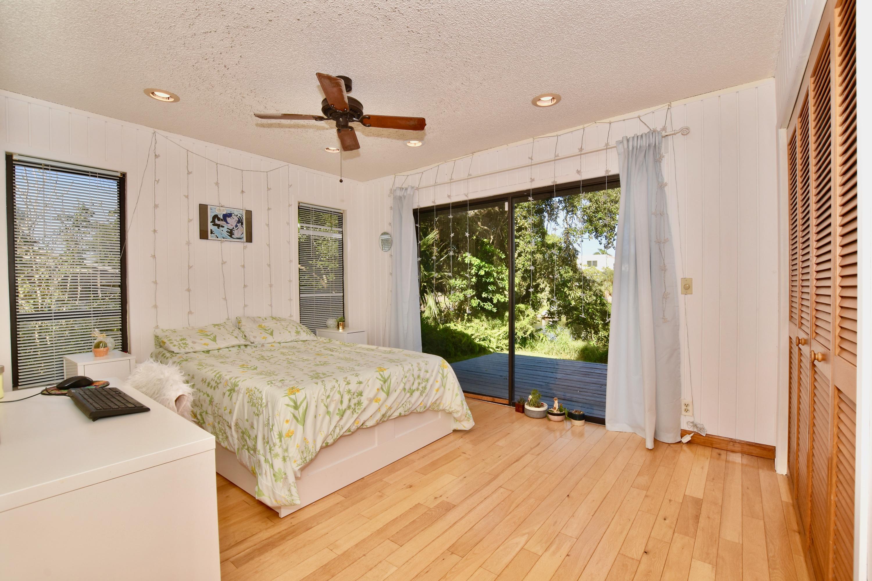 940 Northwest 6th Avenue Boca Raton, FL 33432 - Photo 15 of 23 DSC_1875