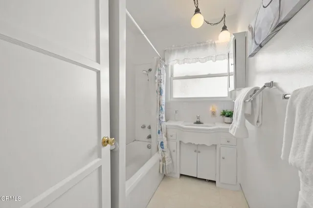 $995,000 | 5823 Myda Avenue, Temple City, CA 91780