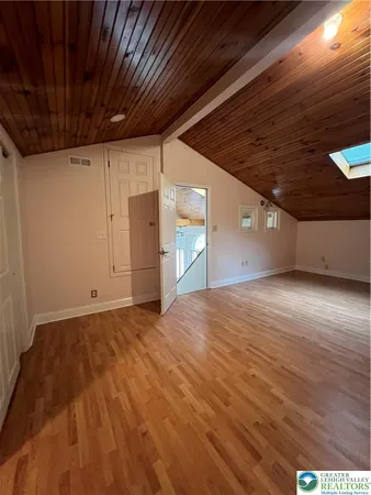 $2,600 | 760 Lloyd Street, Allentown, PA 18109