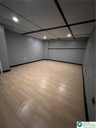 $2,600 | 760 Lloyd Street, Allentown, PA 18109