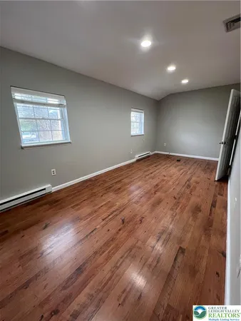 $2,600 | 760 Lloyd Street, Allentown, PA 18109