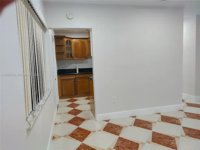 $549,900 | 265 Northwest 190th Street, Miami Gardens, FL 33169