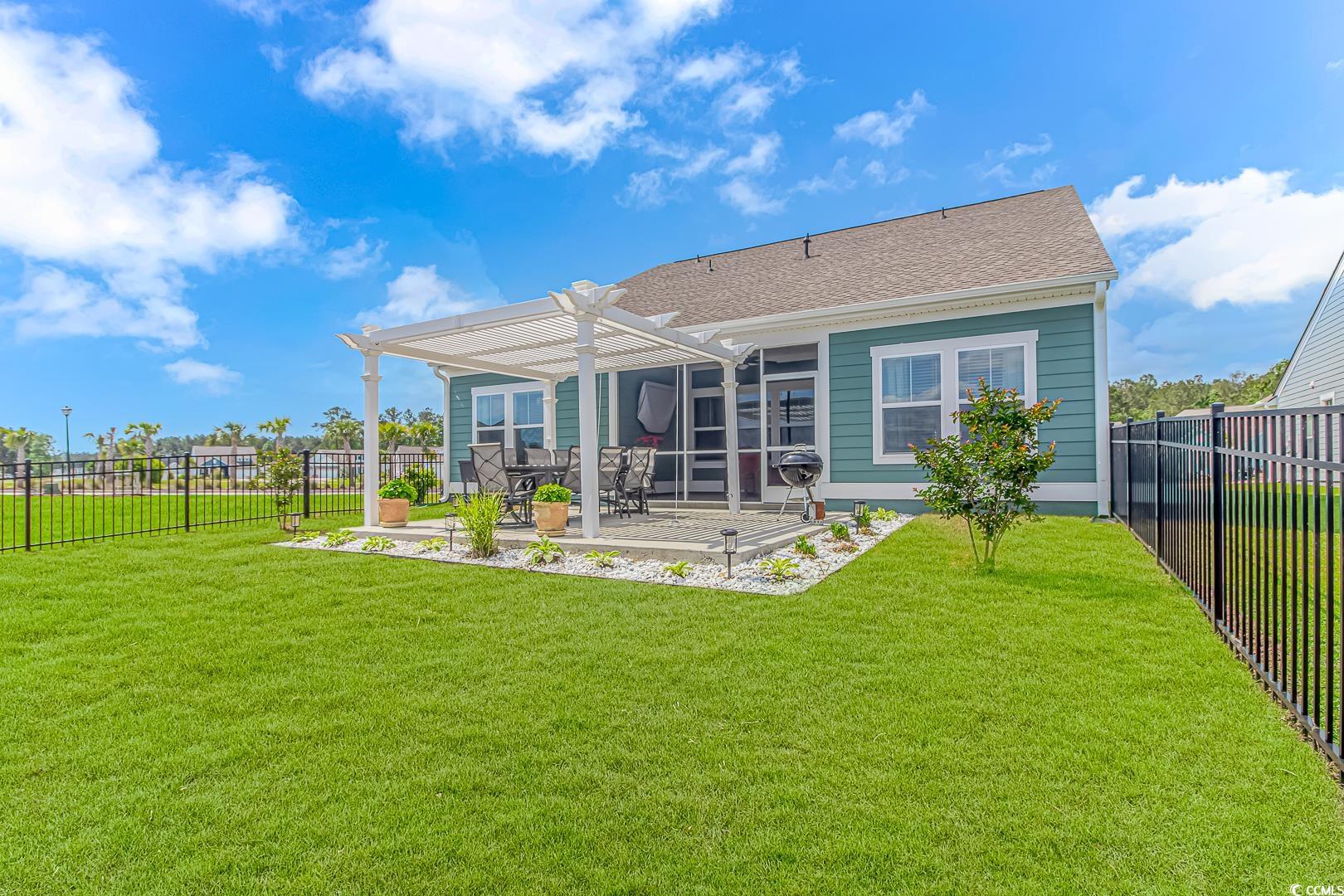 3012 Gillham Loop Murrells Inlet, SC 29576 - Photo 4 of 34 Gallery Image 4