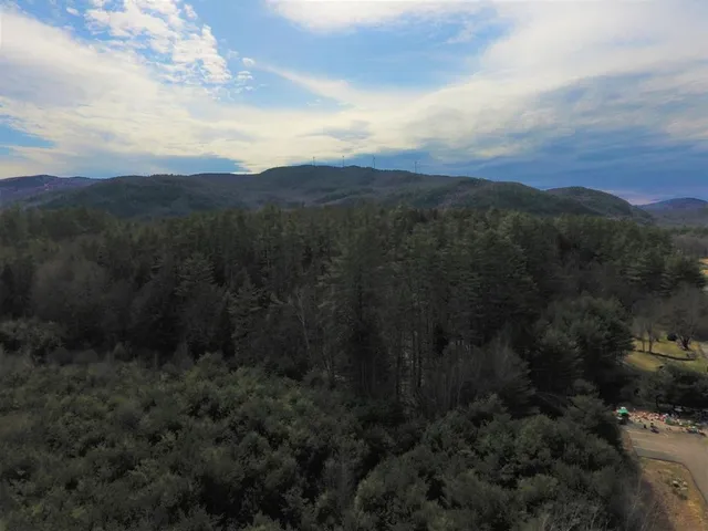 $449,900 | 23 Yeaton Road, Plymouth, NH 03264