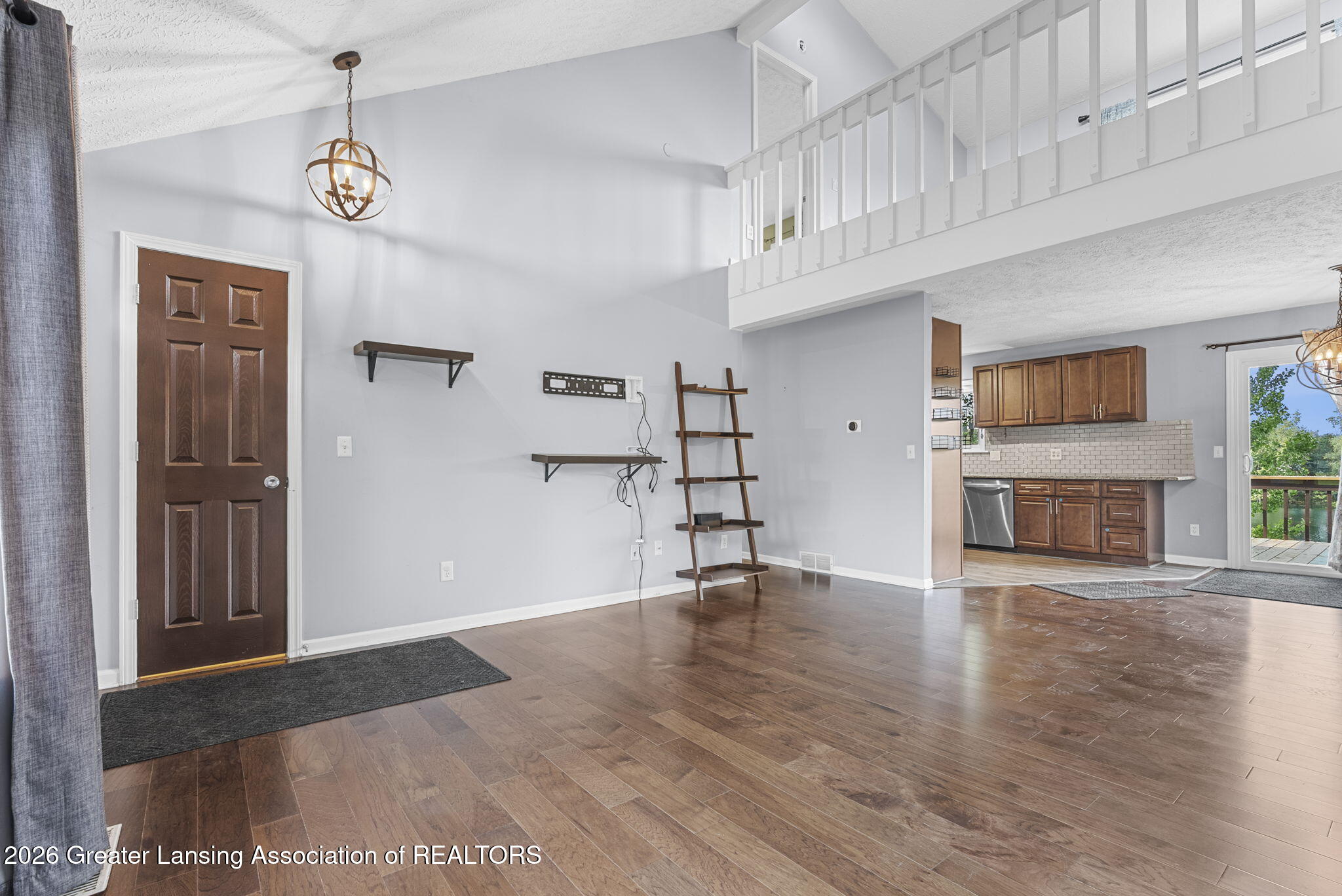 6044 Bishop Road Lansing, MI 48911 - Photo 12 of 57 11-web-or-mls-Media Jett -11
