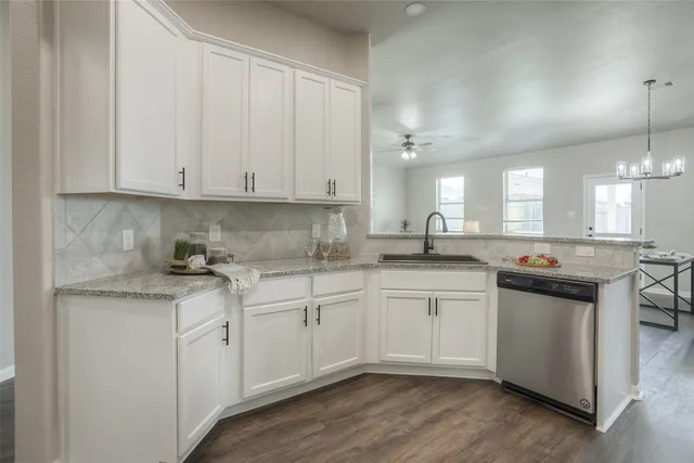 $279,999 | 14519 Weir Creek Road, Willis, TX 77318