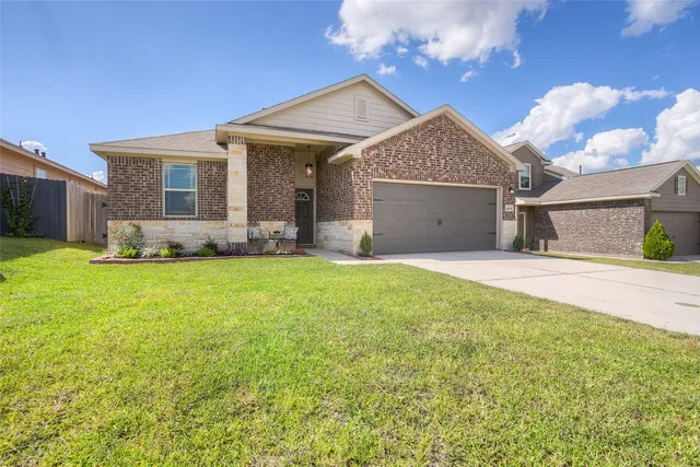 $279,999 | 14519 Weir Creek Road, Willis, TX 77318