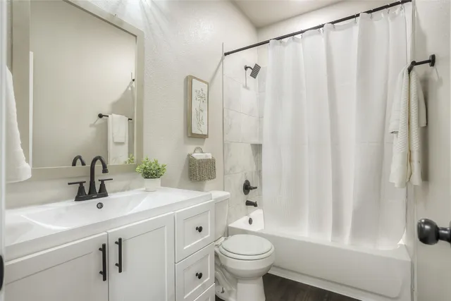 $279,999 | 14519 Weir Creek Road, Willis, TX 77318