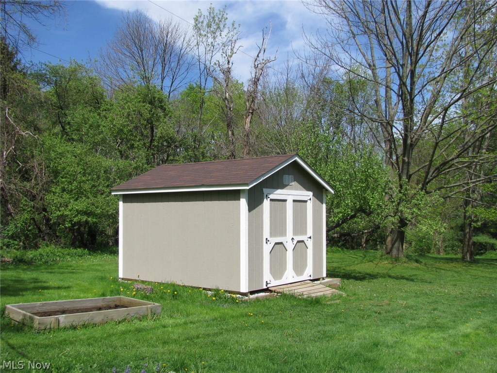 13111 Old State Road Huntsburg, OH 44046 - Photo 30 of 33 Gallery Image 30
