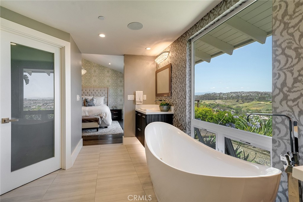 32372 Crete Road Dana Point, CA 92629 - Photo 12 of 28