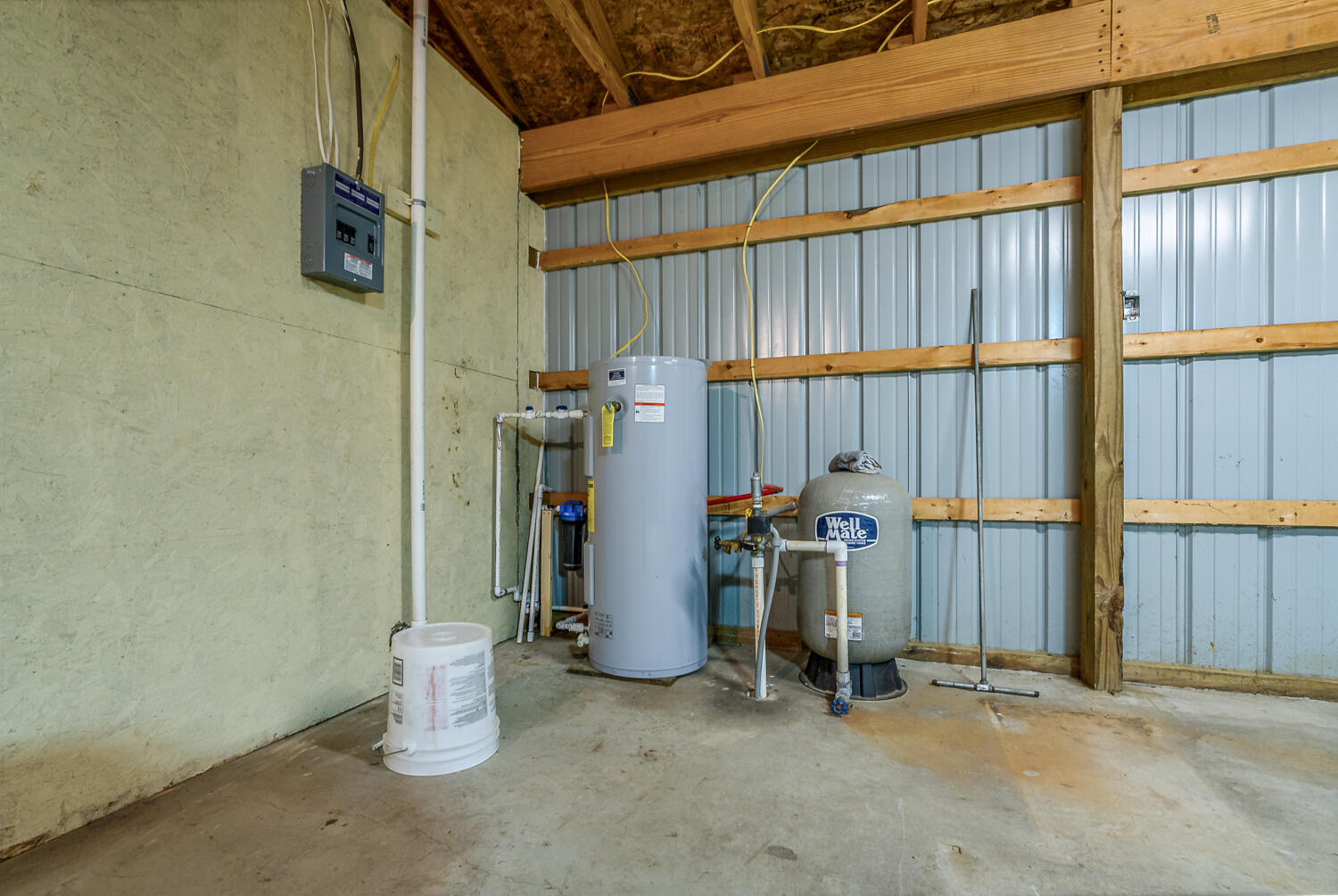 1797 Pifer Road Delton, MI 49046 - Photo 19 of 33 WM1797pifer-20