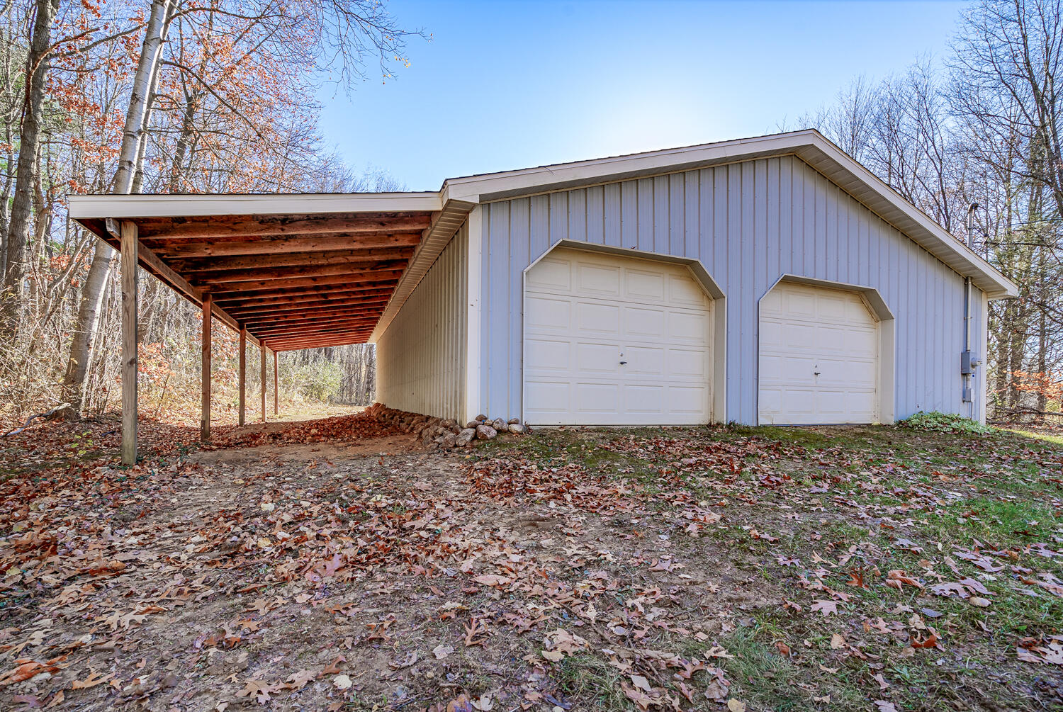 1797 Pifer Road Delton, MI 49046 - Photo 8 of 33 WM1797pifer-27