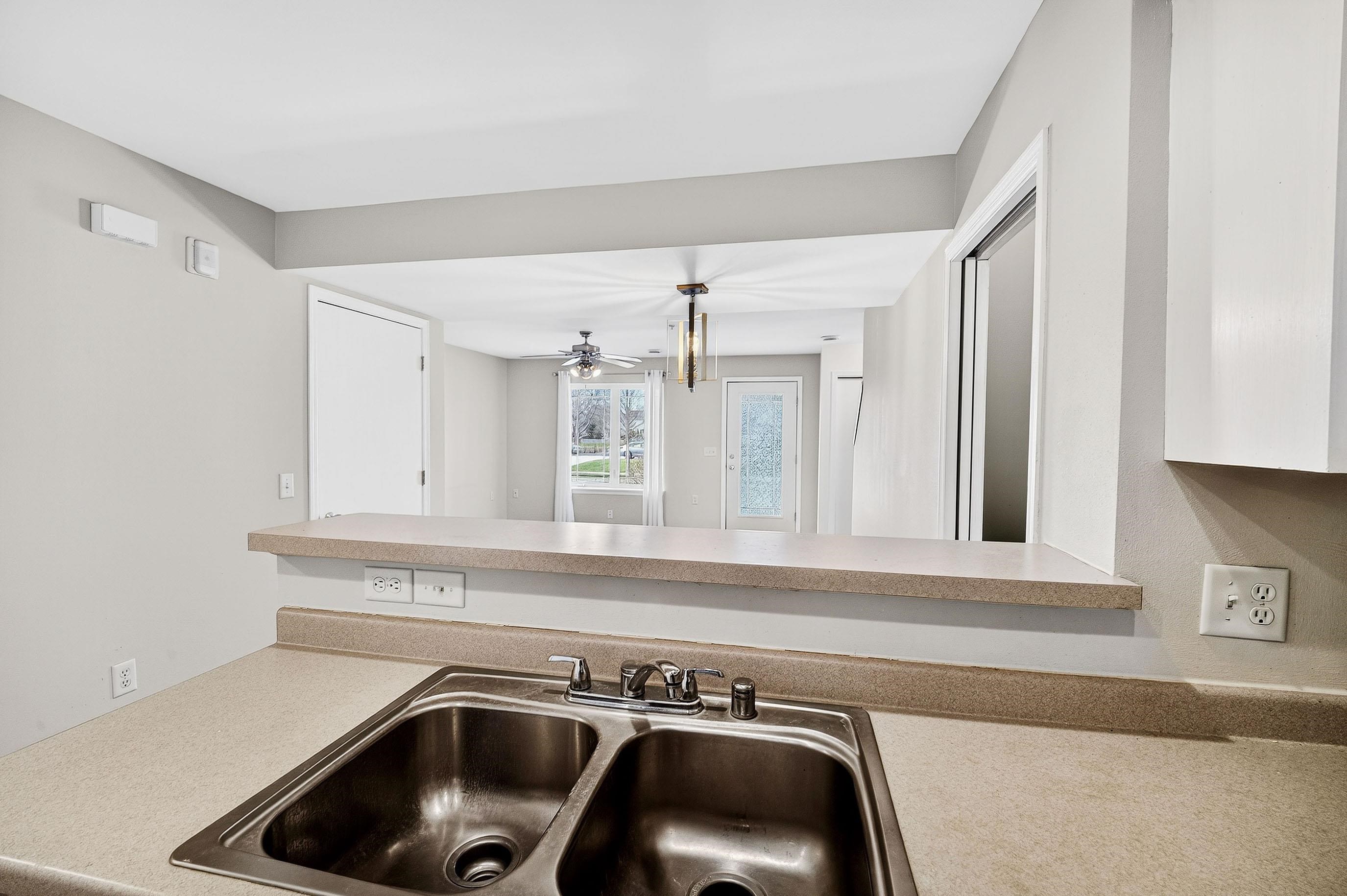 6720 Fairhaven Road, Unit 10 Madison, WI 53719 - Photo 11 of 29