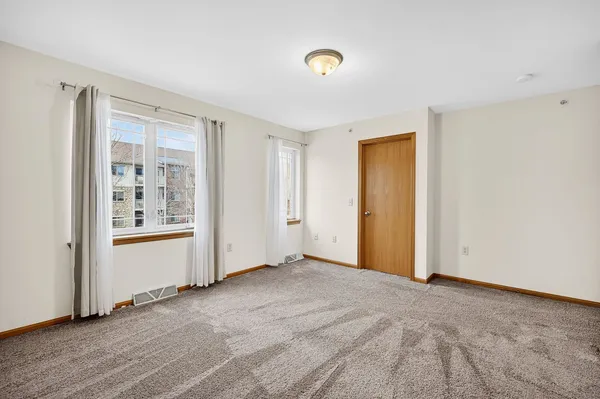 $325,000 | 6720 Fairhaven Road, Unit 10, Madison, WI 53719