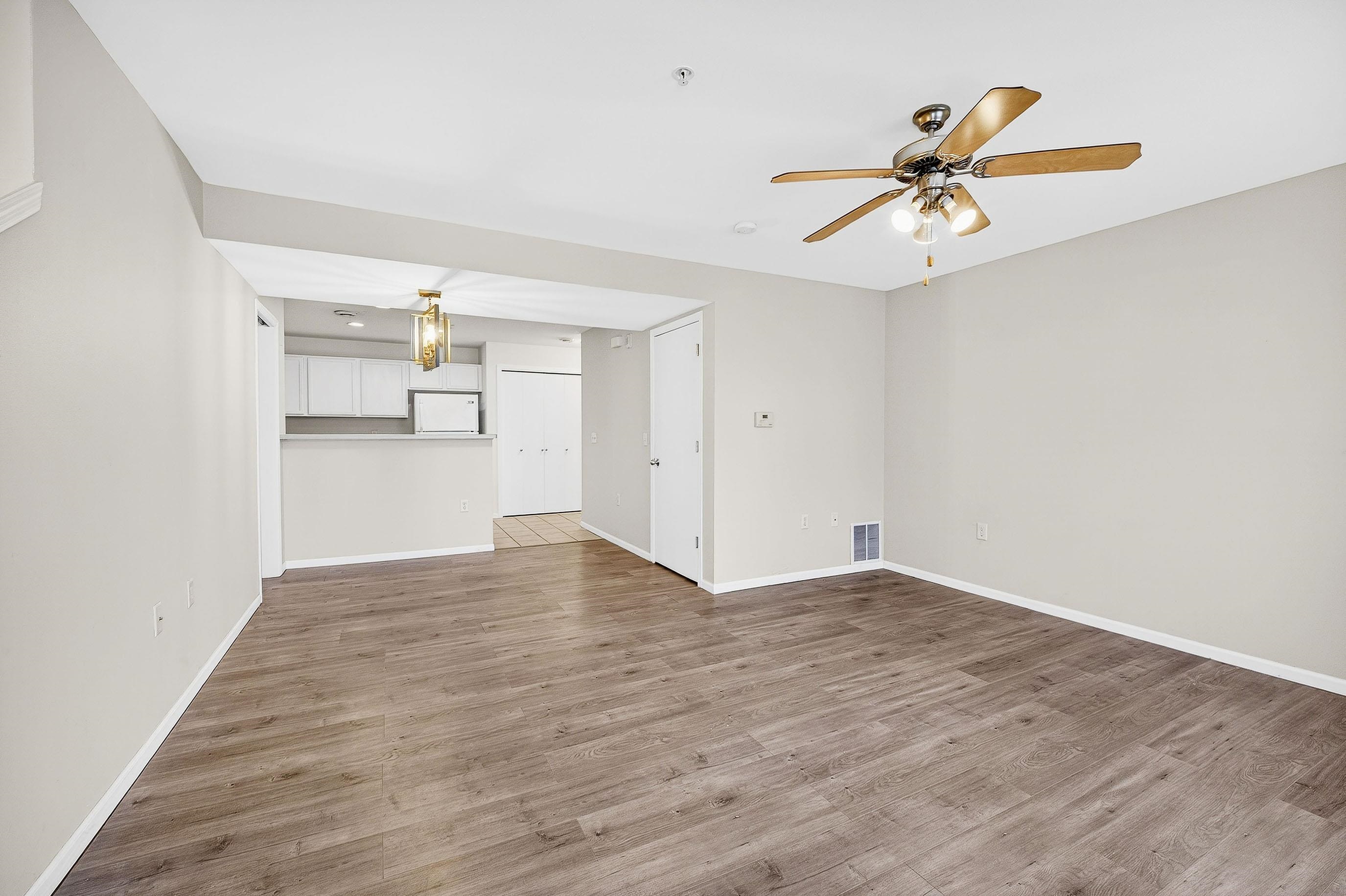 6720 Fairhaven Road, Unit 10 Madison, WI 53719 - Photo 4 of 29