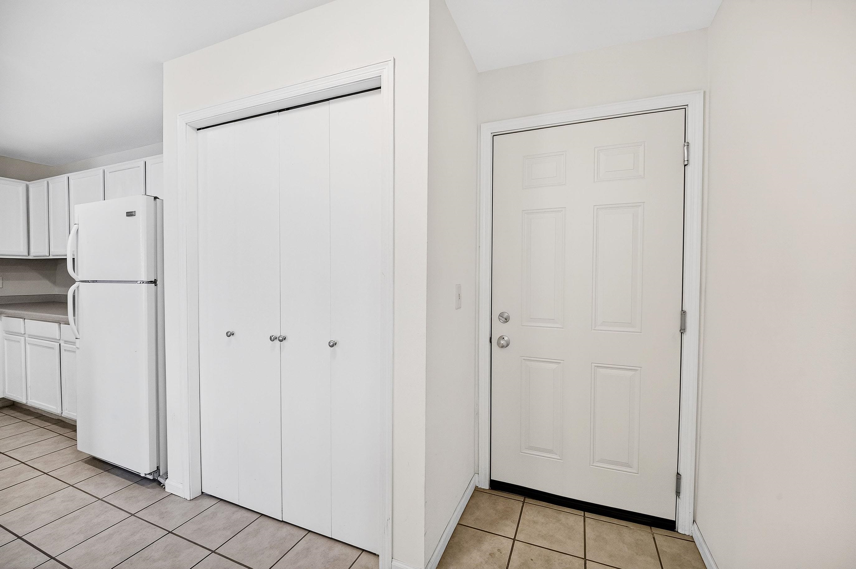 6720 Fairhaven Road, Unit 10 Madison, WI 53719 - Photo 8 of 29