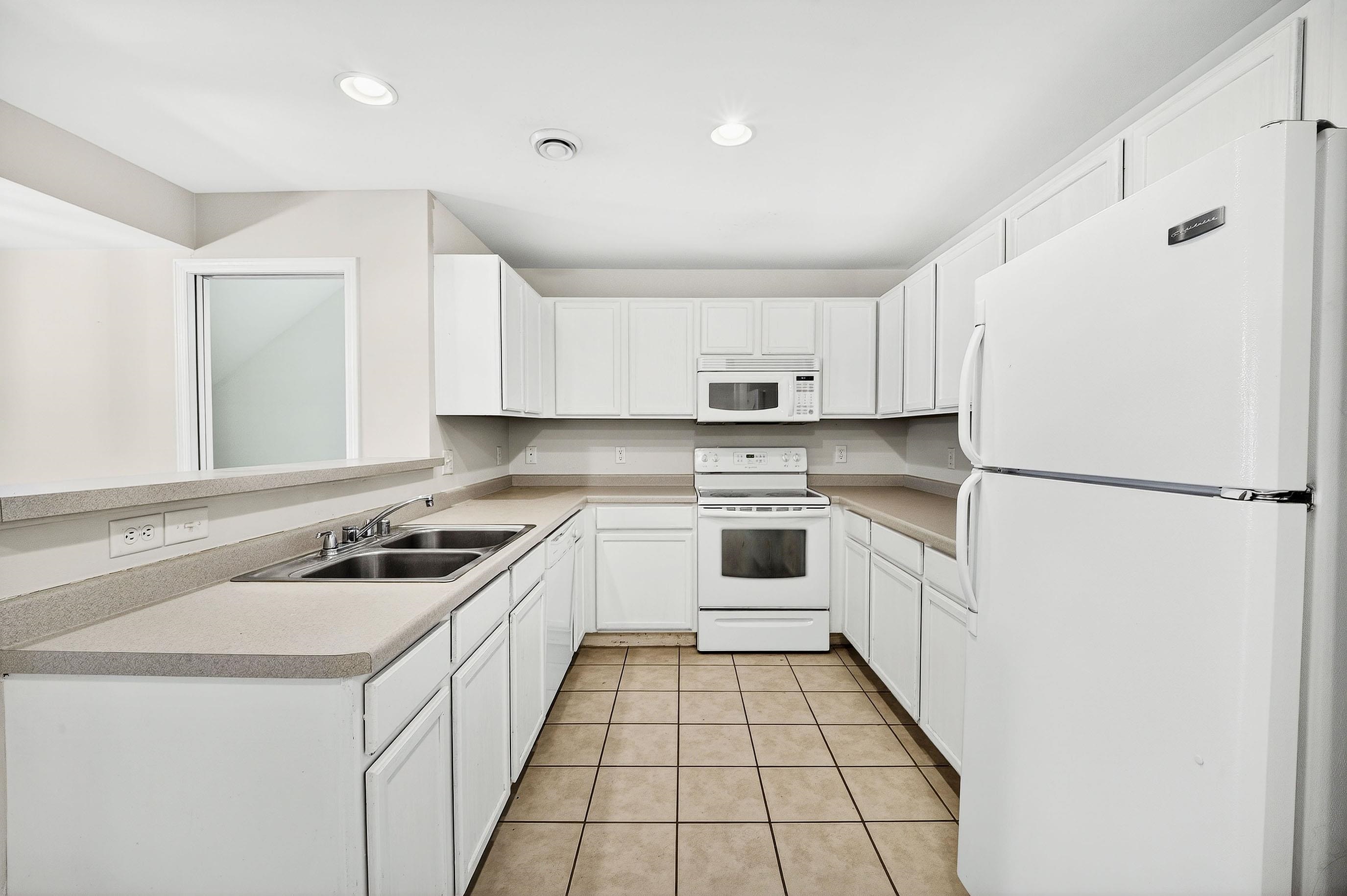 6720 Fairhaven Road, Unit 10 Madison, WI 53719 - Photo 9 of 29