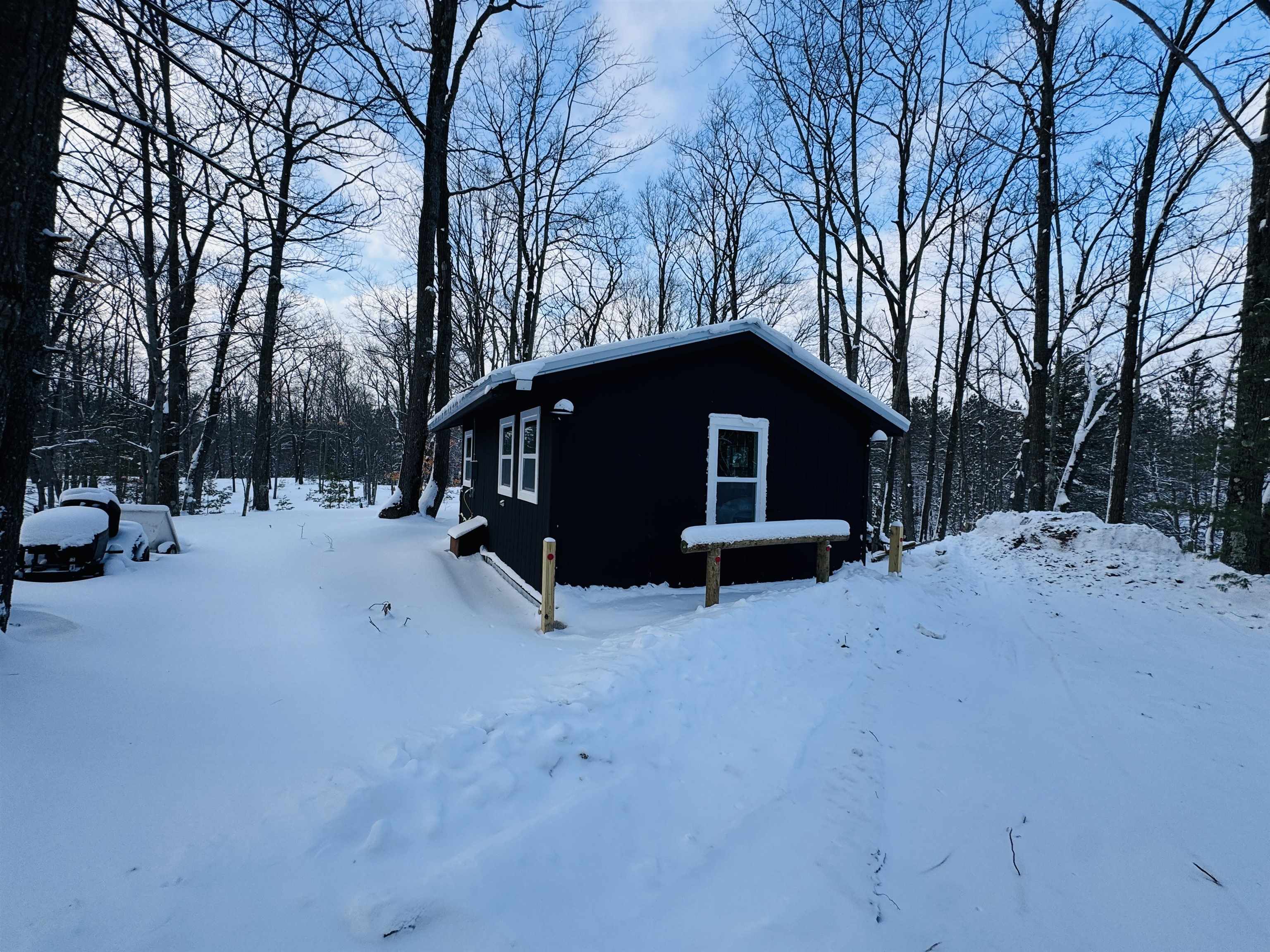942 North 47 1/2 Road Manton, MI 49663 - Photo 12 of 24