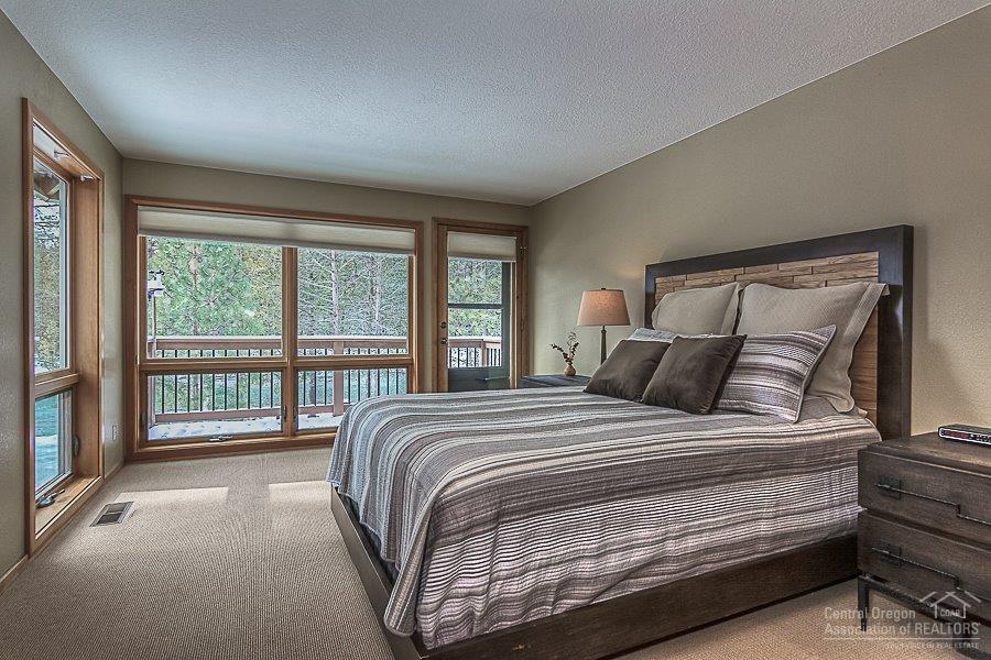 17675 Bittern Lane Sunriver, OR 97707 - Photo 16 of 23 Gallery Image 16