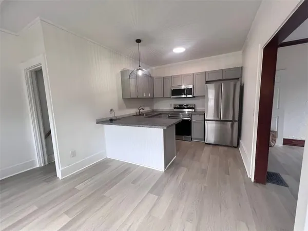 $2,250 | 43 Lawton Street, Rochester, NY 14607
