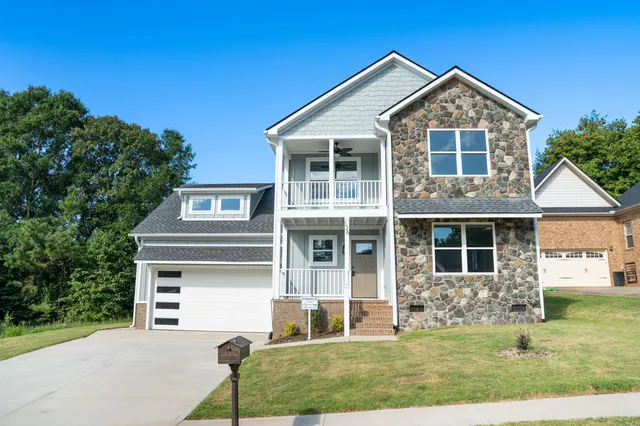 $349,900 | 126 Paisley Promenade, Boiling Springs, SC 29316