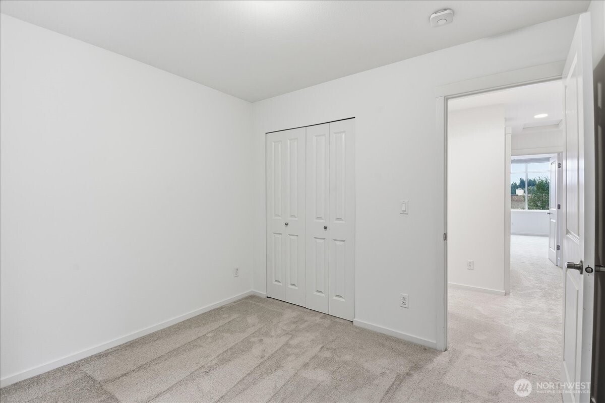 63 Cougar Ridge Road Northwest, Unit 2102 Issaquah, WA 98027 - Photo 21 of 30