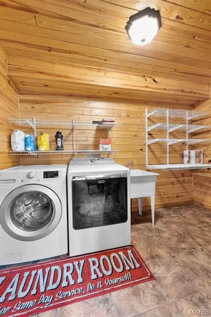$885,000 | 4940 County Road 532, Jackson, MO 63755