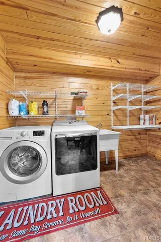 $997,000 | 4940 County Road 532, Jackson, MO 63755