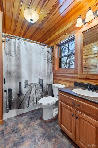 $997,000 | 4940 County Road 532, Jackson, MO 63755