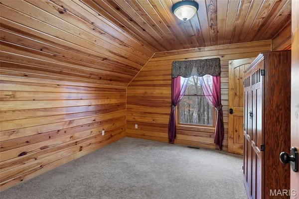 $885,000 | 4940 County Road 532, Jackson, MO 63755