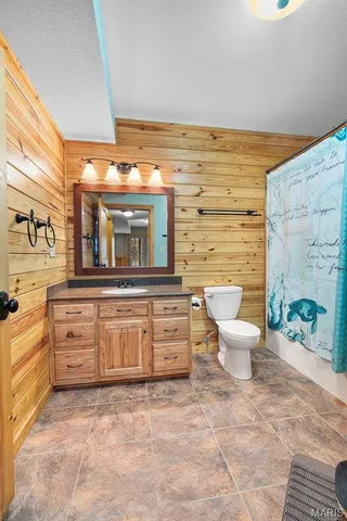 $997,000 | 4940 County Road 532, Jackson, MO 63755