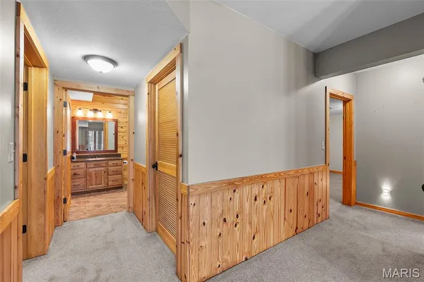$962,000 | 4940 County Road 532, Jackson, MO 63755