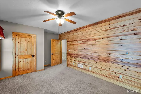 $885,000 | 4940 County Road 532, Jackson, MO 63755