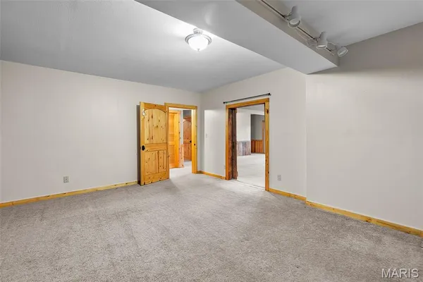 $885,000 | 4940 County Road 532, Jackson, MO 63755