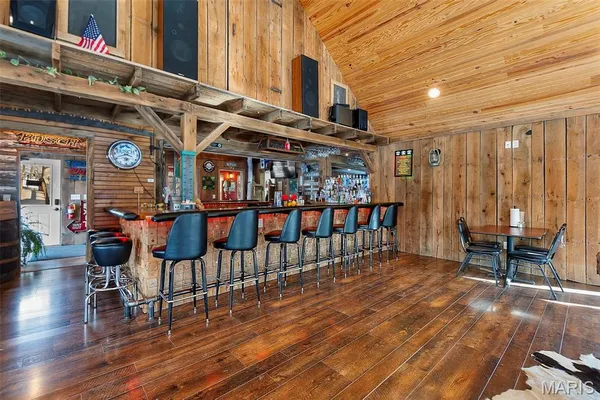 $885,000 | 4940 County Road 532, Jackson, MO 63755
