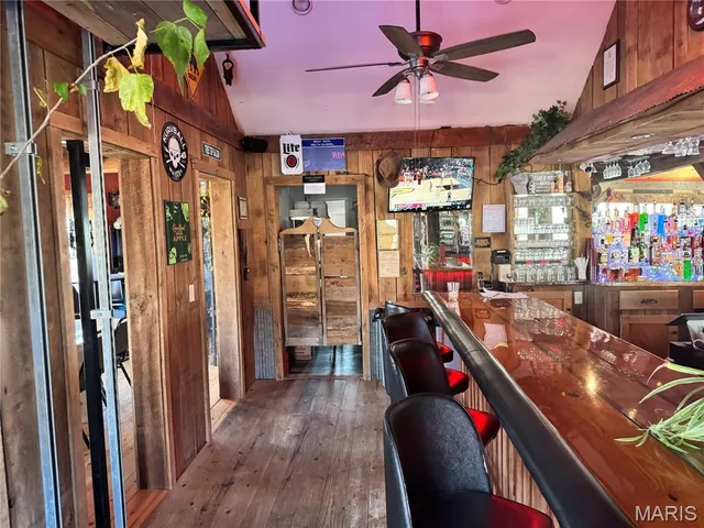 $997,000 | 4940 County Road 532, Jackson, MO 63755