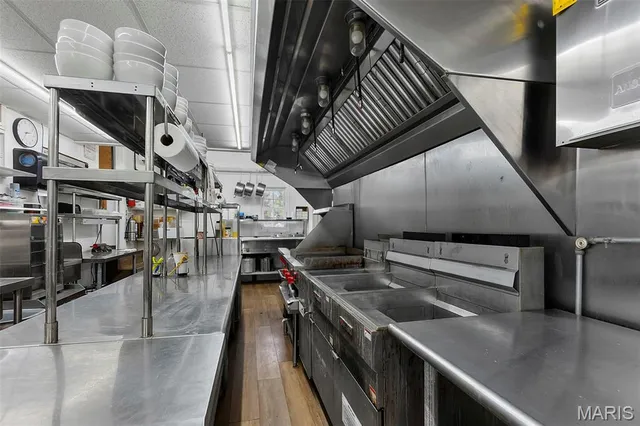 $997,000 | 4940 County Road 532, Jackson, MO 63755