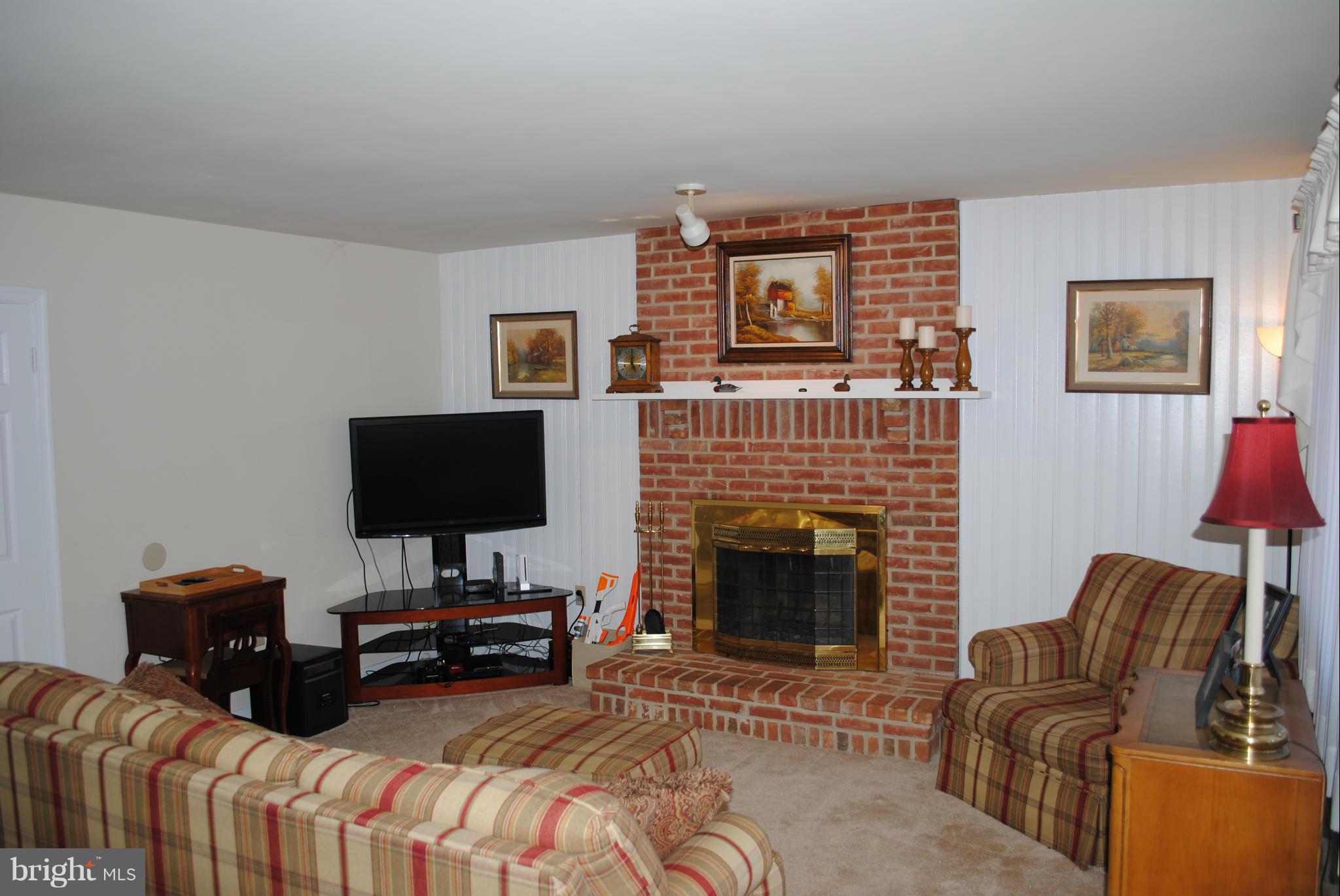 409 Lime Landing Road Millington, MD 21651 - Photo 2 of 17 Living Room