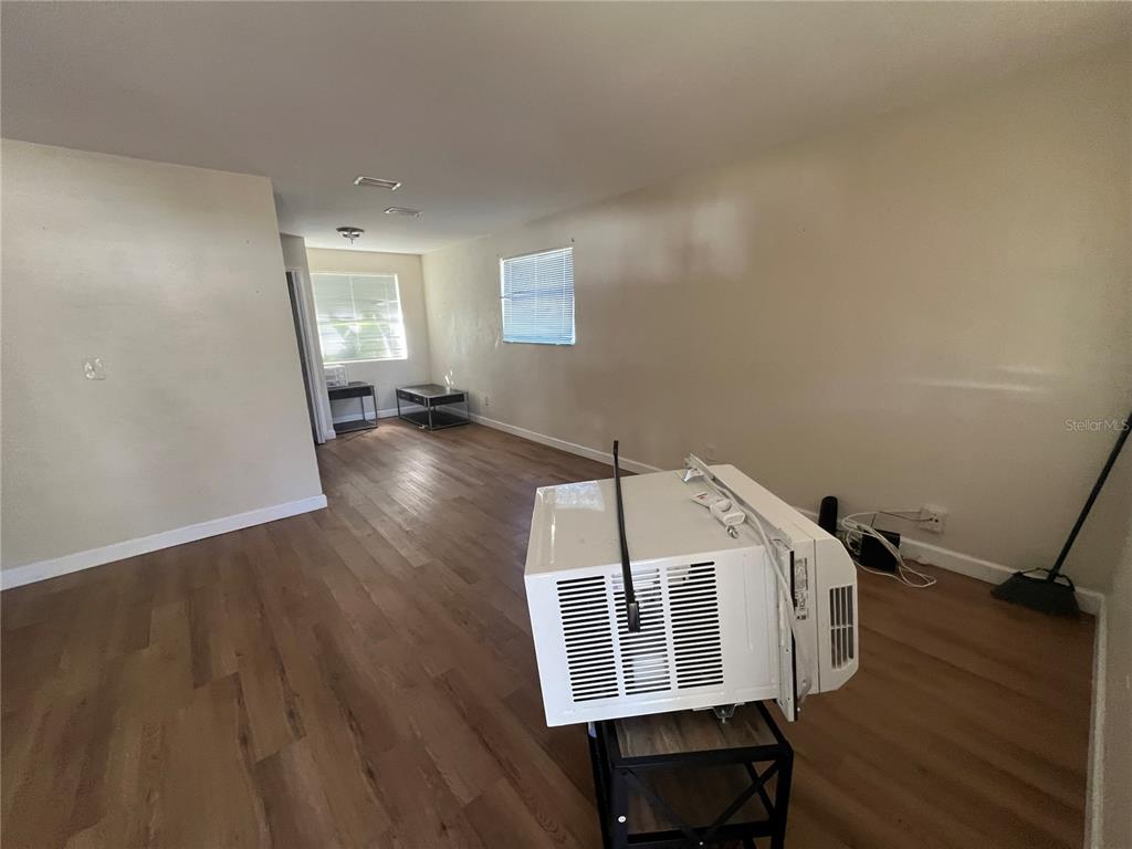 536 Ruth Street Daytona Beach, FL 32114 - Photo 2 of 10 Gallery Image 2