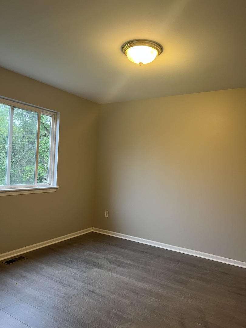 2800 Jethro Court Zion, IL 60099 - Photo 7 of 12