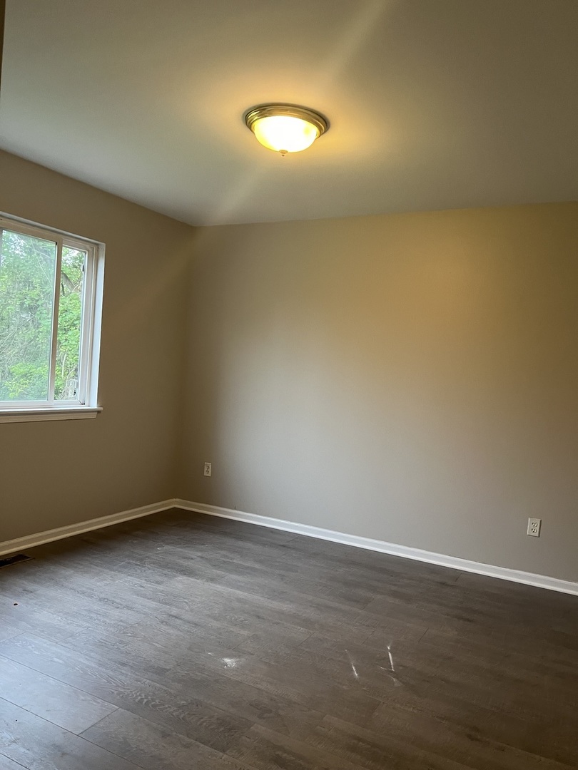 2800 Jethro Court Zion, IL 60099 - Photo 8 of 12