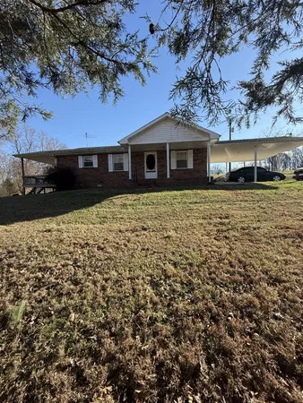 $219,900 | 2352 Spring Creek Road, Lafayette, TN 37083