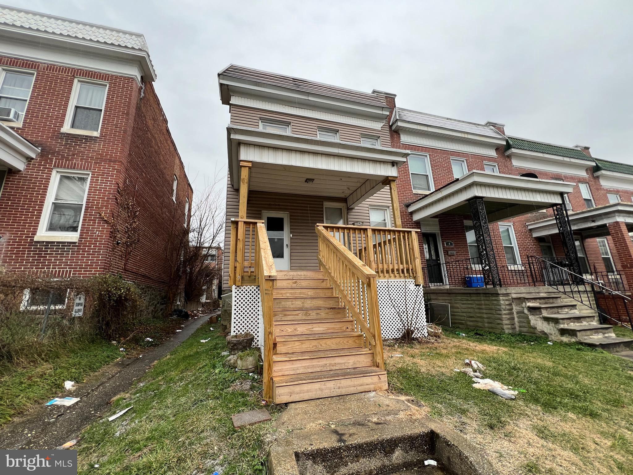 201 South Wickham Road Baltimore, MD 21229 - Photo 1 of 5 Gallery Image 1