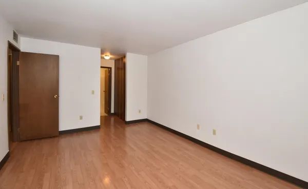 $87,500 | 5253 North Lovers Lane Road, Unit 219, Milwaukee, WI 53225