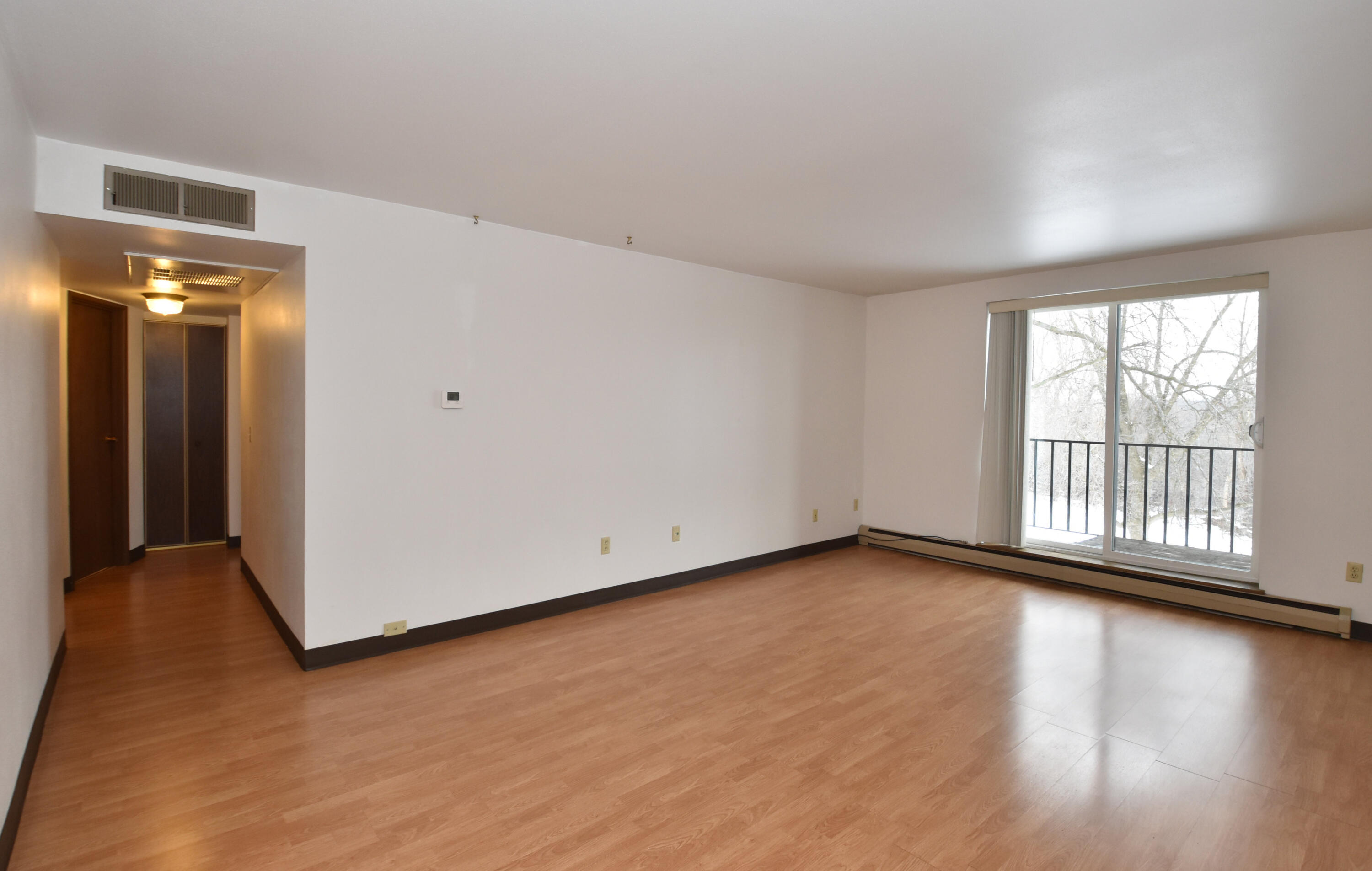 5253 North Lovers Lane Road, Unit 219 Milwaukee, WI 53225 - Photo 2 of 39 Living Room