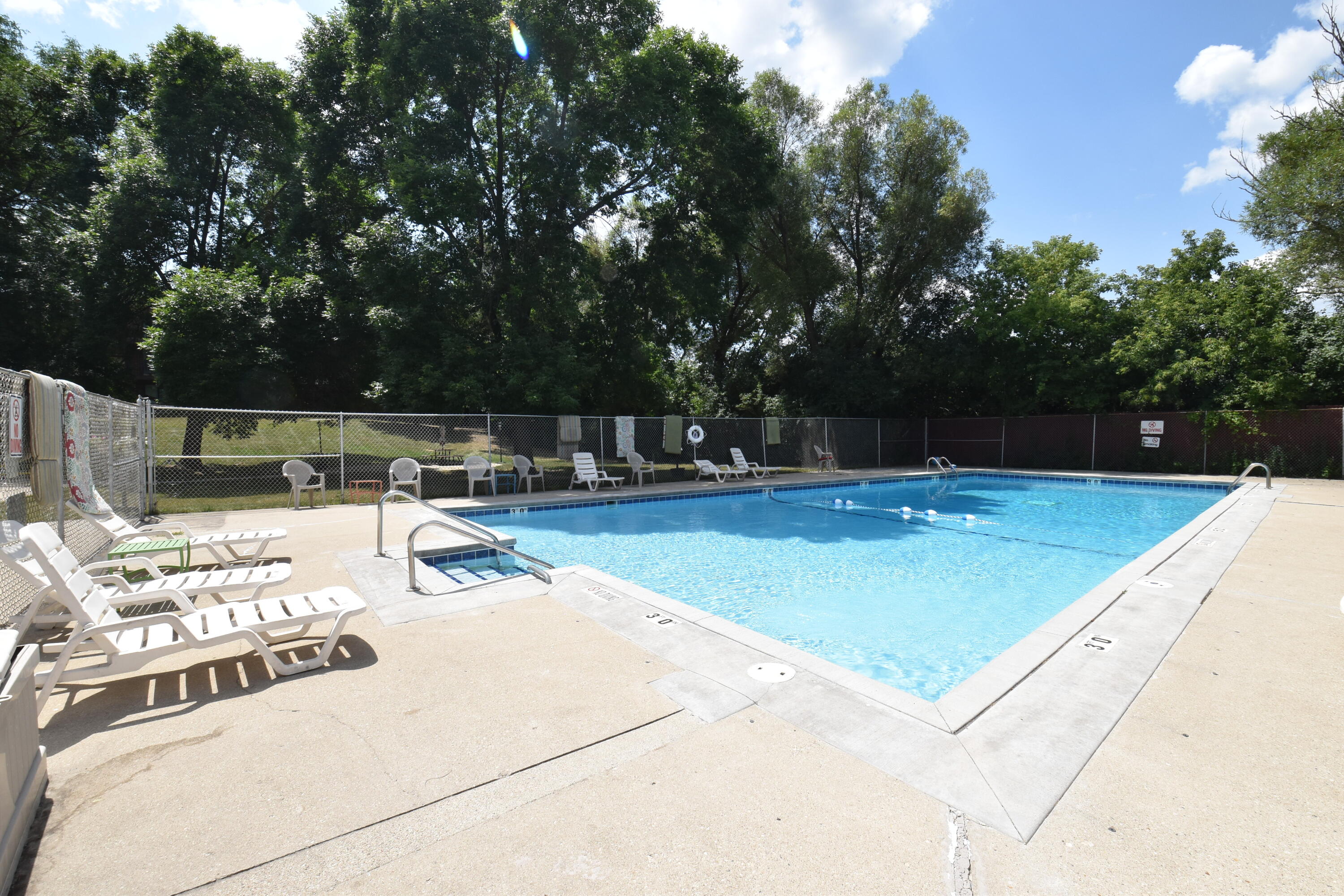5253 North Lovers Lane Road, Unit 219 Milwaukee, WI 53225 - Photo 26 of 39 Pool