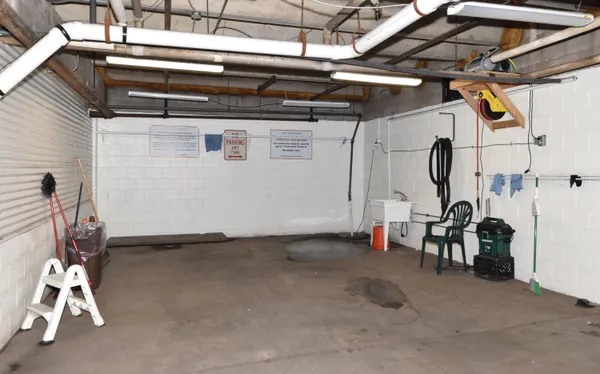 $87,500 | 5253 North Lovers Lane Road, Unit 219, Milwaukee, WI 53225